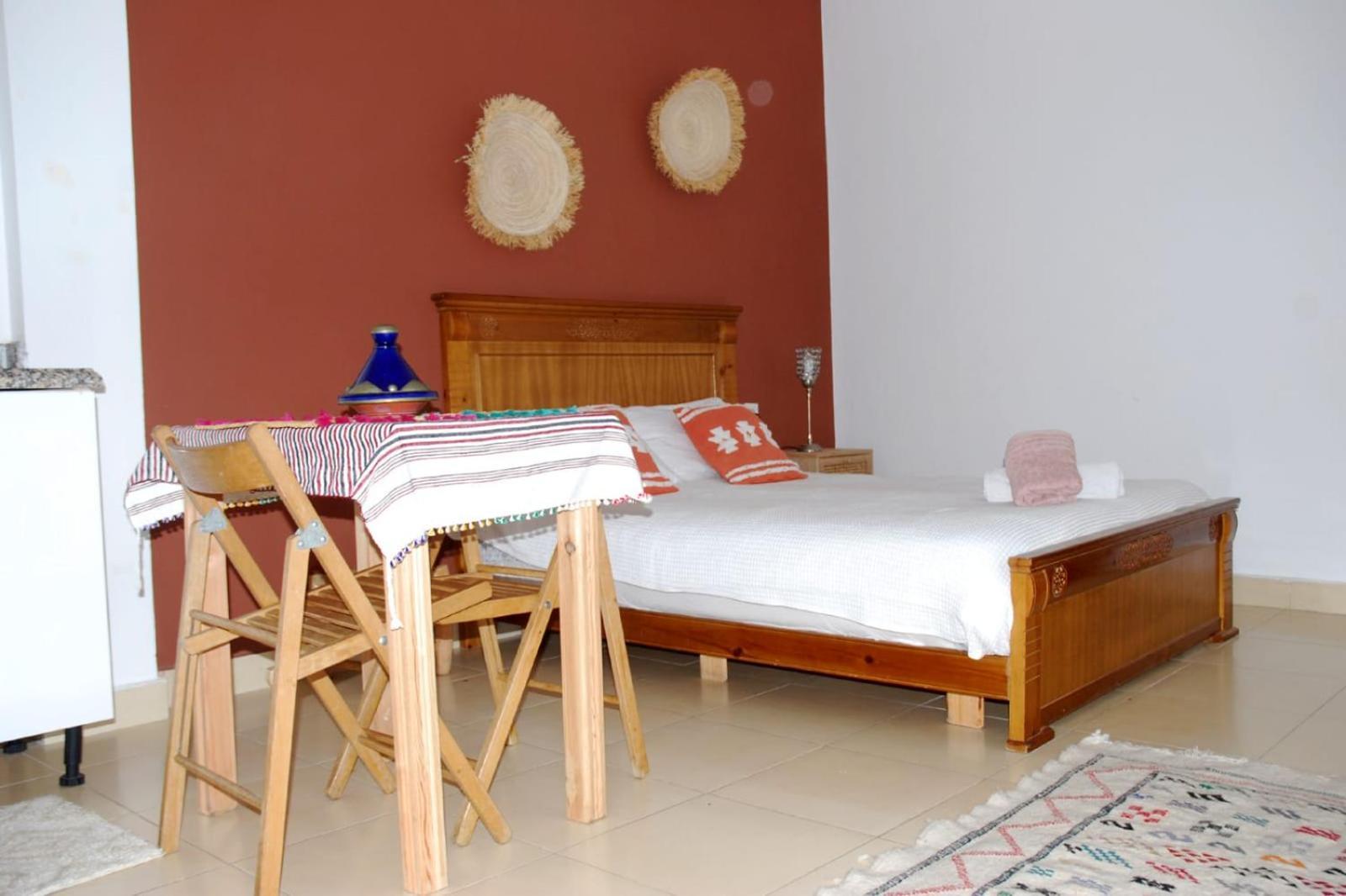 Studio Lumineux Avec Terrasse Tangier Exterior photo